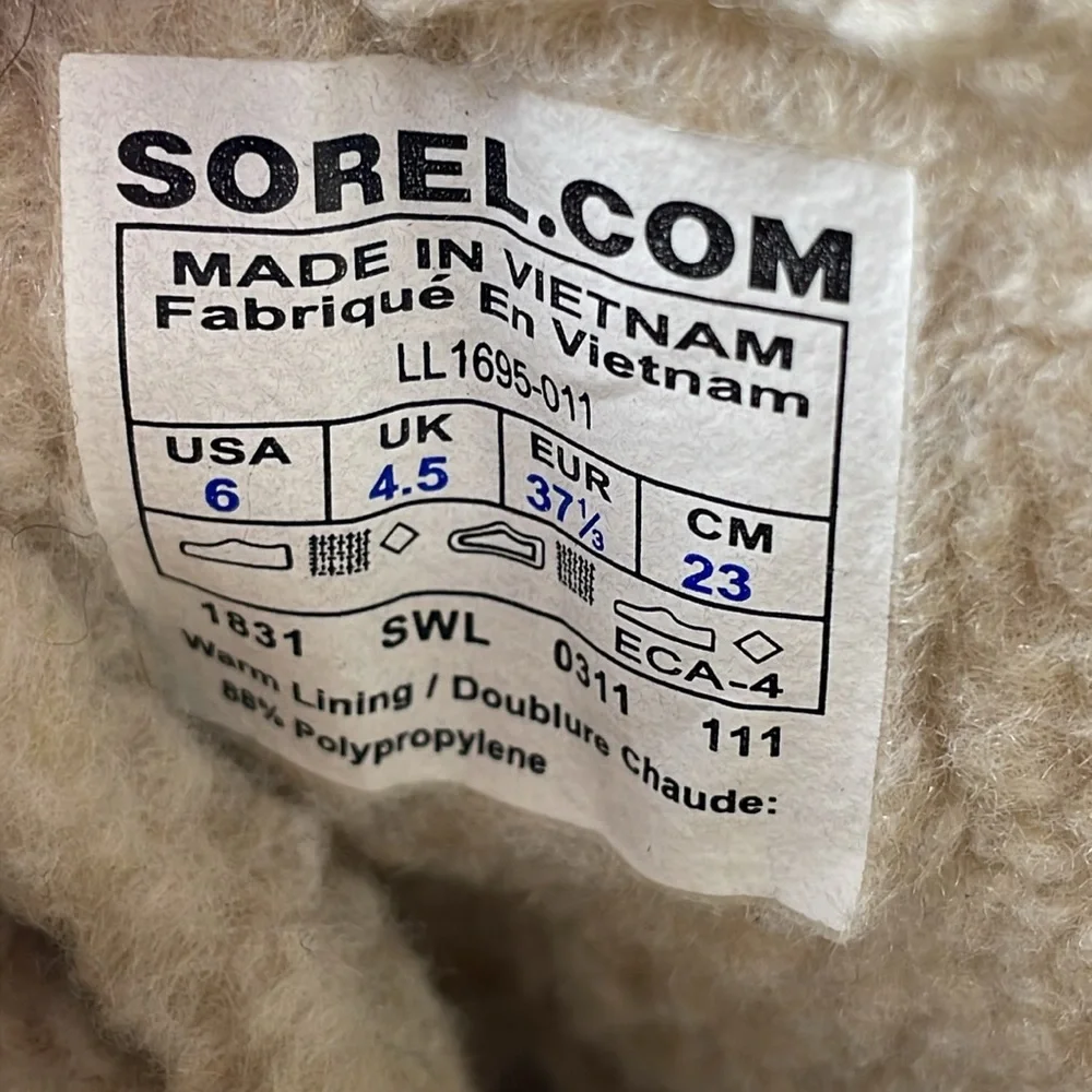 Sorel Tivoli Houndstooth Tall Winter Boots